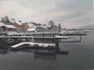 Vinterbrygger utenfor Strandgata. (LM Arkivfoto/Sturla Strand)